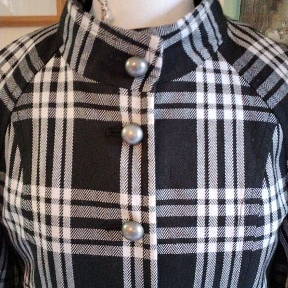 Larry Levine Plaid Jacket - Picture 2 of 11